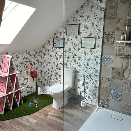 Le Terrier D Alice Et Du Lapin Couette-café *